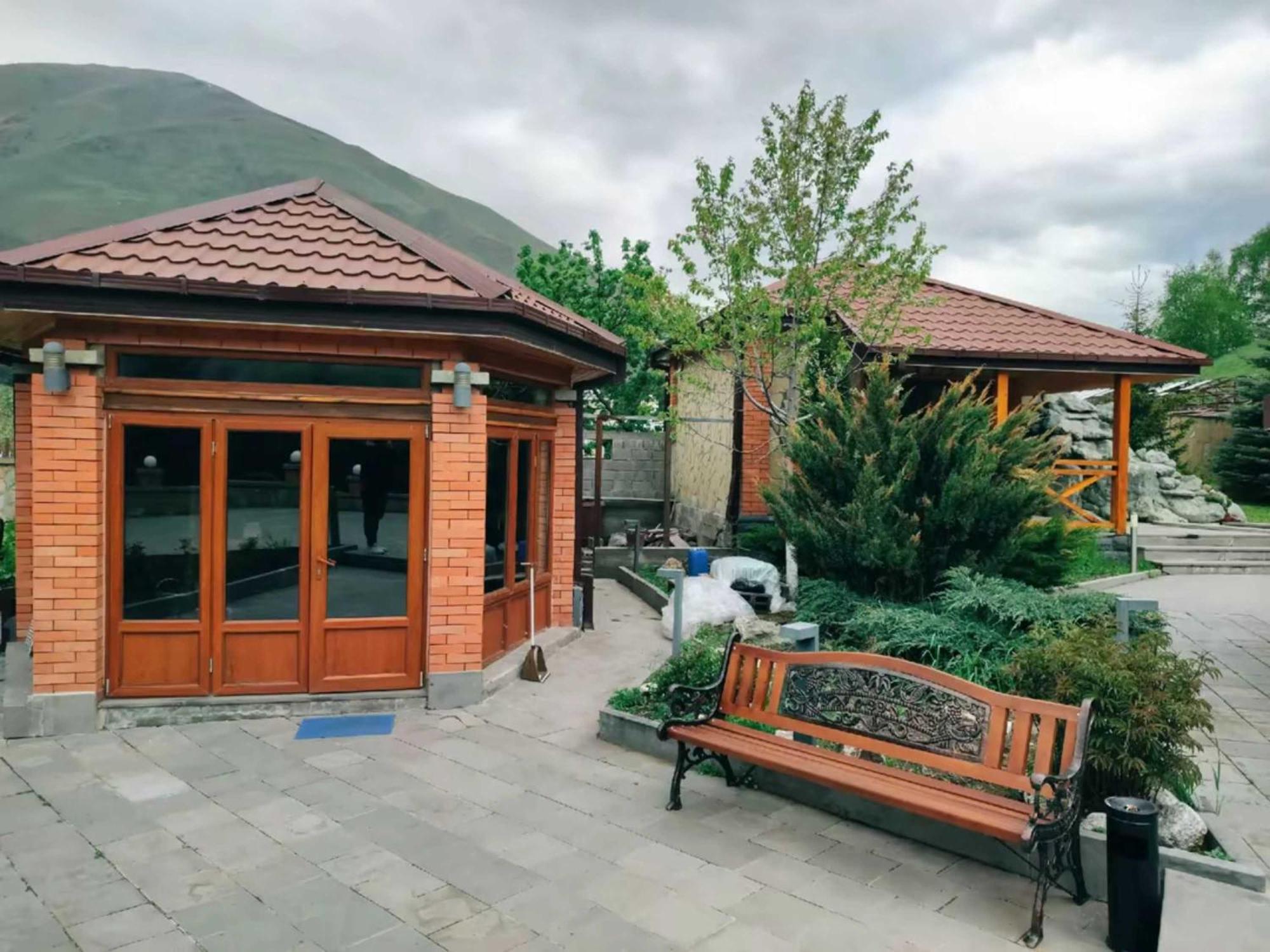 Vardisubani Villa Stepantsminda Exterior foto