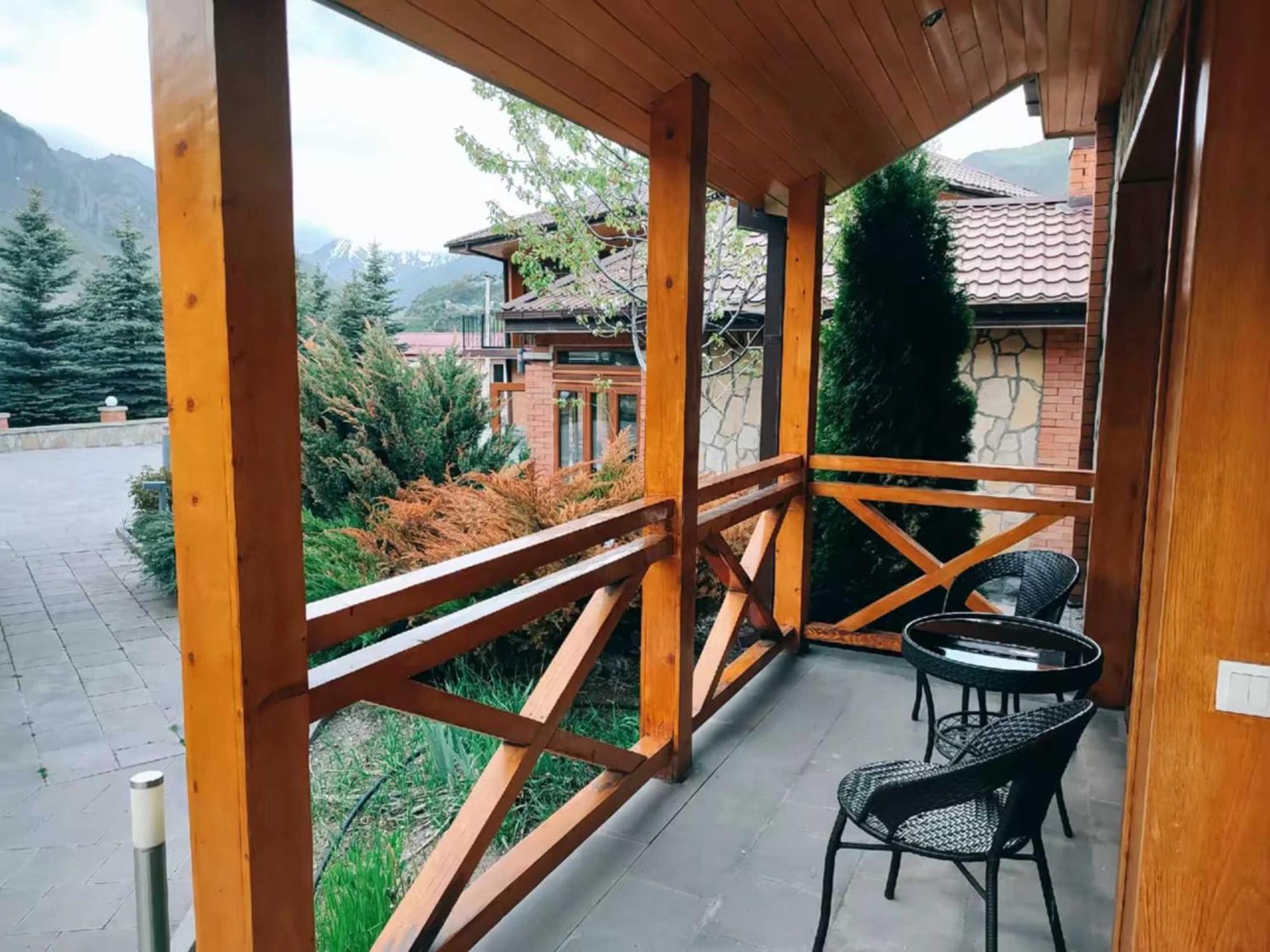 Vardisubani Villa Stepantsminda Exterior foto